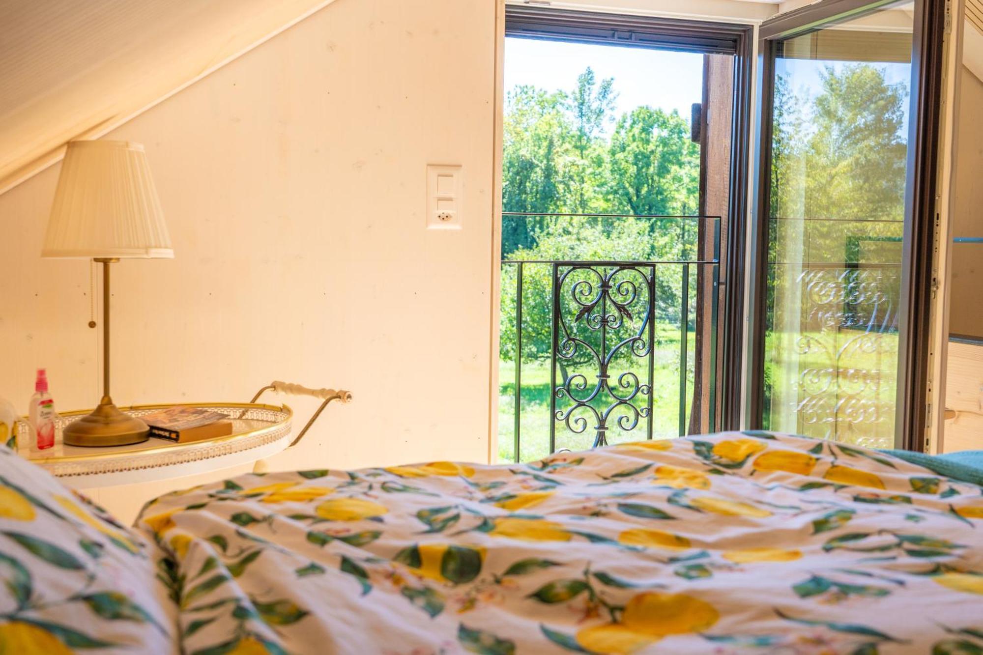 Tiny House Chez Claudine - Relaxen, Workspace, Naehe Thermen, Netflix, Free Parking & Wifi Brugg  Dış mekan fotoğraf