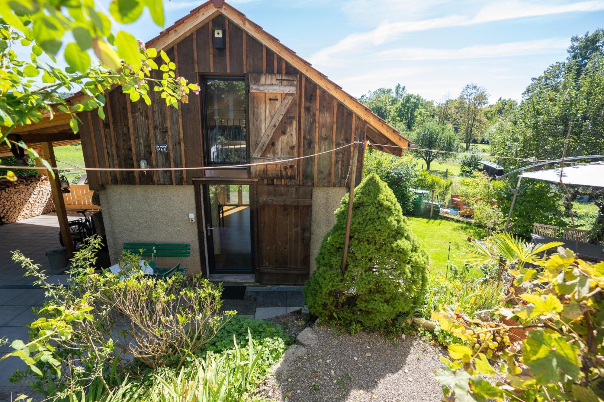 Tiny House Chez Claudine - Relaxen, Workspace, Naehe Thermen, Netflix, Free Parking & Wifi Brugg  Dış mekan fotoğraf